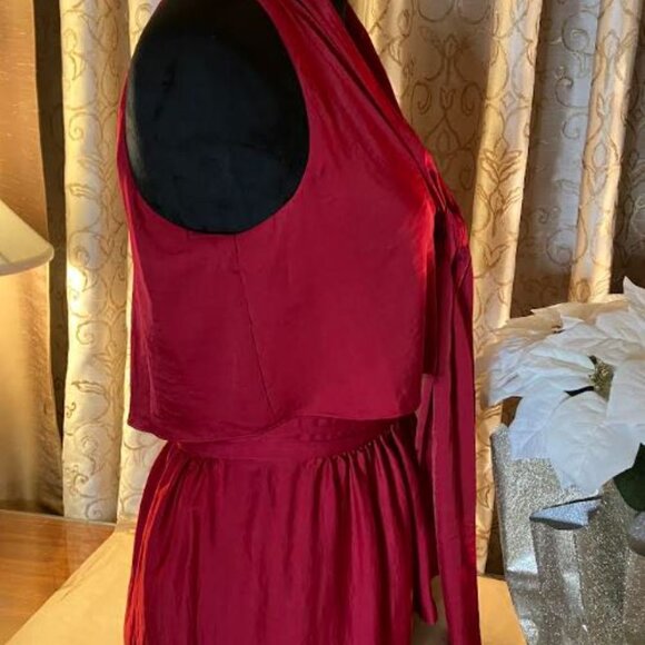 BCBG Max Azria Celline Sleeveless Silky Blouse In Sangria Red Size XS EUC - Picture 3 of 11